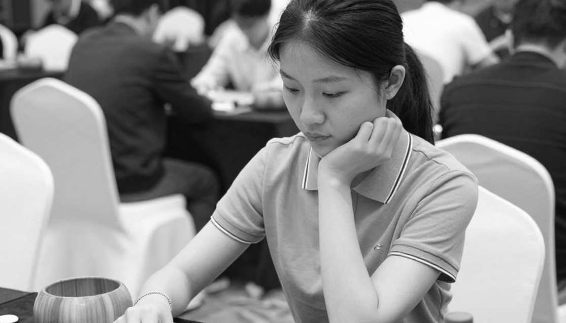 FRITZ 20: động cơ cờ vua biến phòng tập thành trung tâm dữ liệu