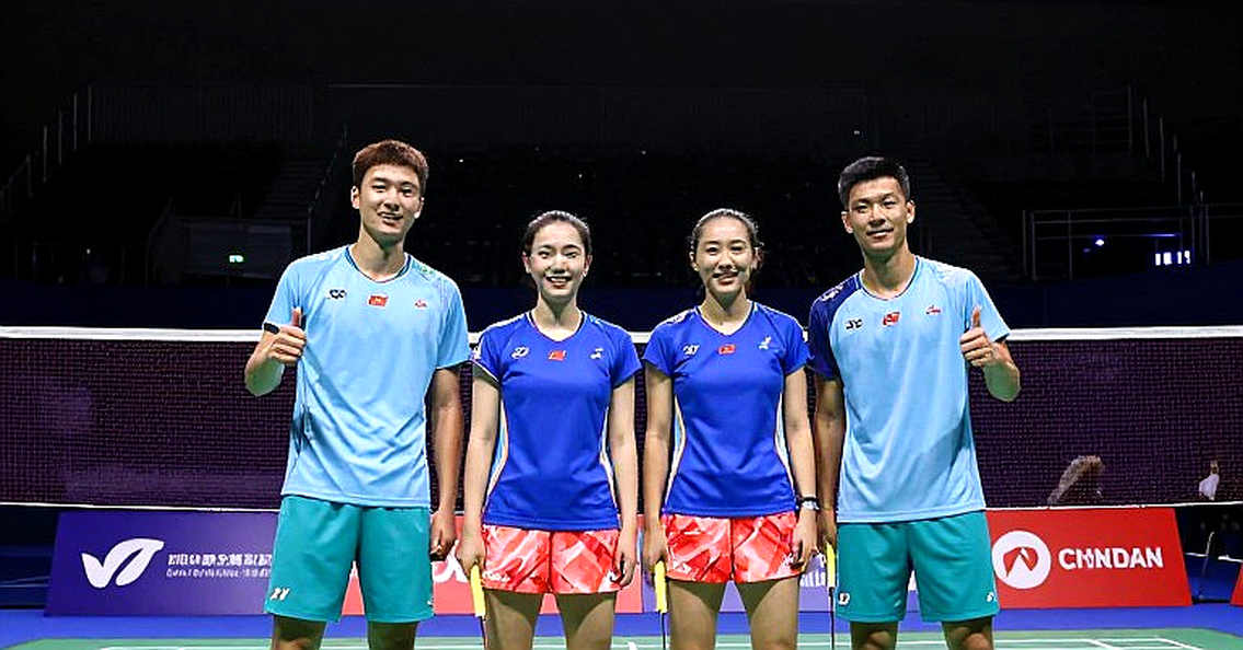 Sindhu gieo sáu điểm không lỗi trên sân Arena Grand Paris